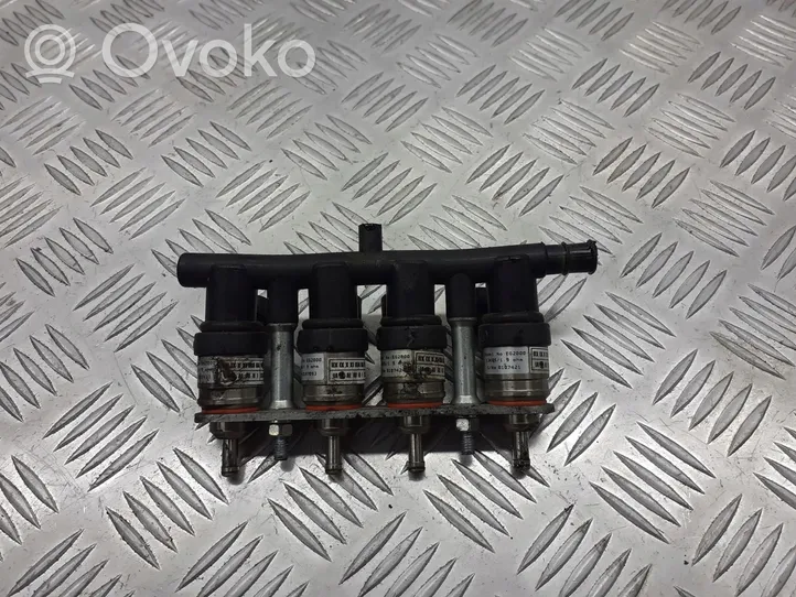 Opel Omega B2 Injecteur GPL 67R-010213