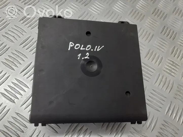 Volkswagen Polo IV 9N3 Module reconnaissance vocale 6Q1937049D