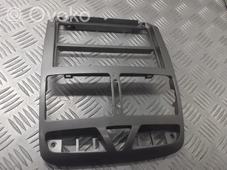 Peugeot 307 Console centrale, commande de multimédia l'unité principale 9634505077