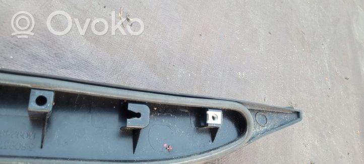 Lancia Delta Barra de luz de la matrícula/placa de la puerta del maletero 5180957