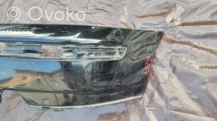 Volvo S60 Zderzak przedni 08693326