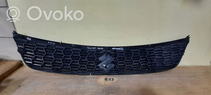 Suzuki Swift Grille calandre supérieure de pare-chocs avant 