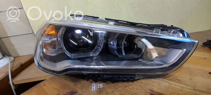 BMW X1 F48 F49 Lampa przednia 