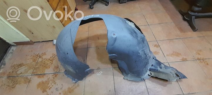 Volkswagen Beetle A5 Rivestimento paraspruzzi passaruota anteriore 