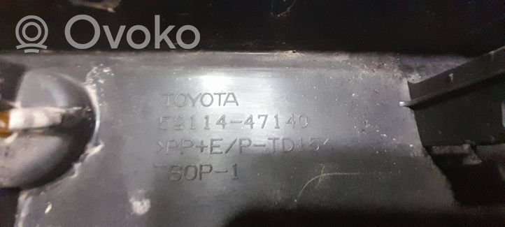 Toyota Prius (XW30) Ramka przedniej tablicy rejestracyjnej 