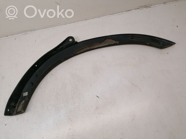 Renault Master II Rivestimento parafango (modanatura) 7701692570