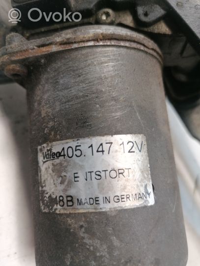 Mercedes-Benz 309 Mechanizm i silniczek wycieraczek szyby przedniej / czołowej 405147