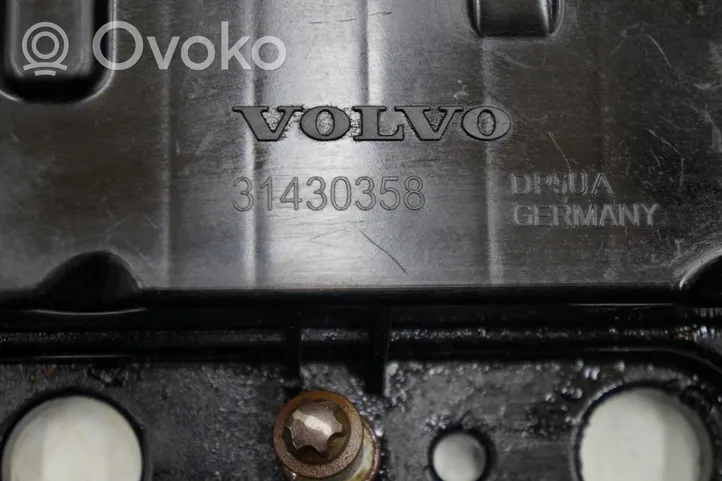 Volvo V60 Pokrywa zaworów 31430358