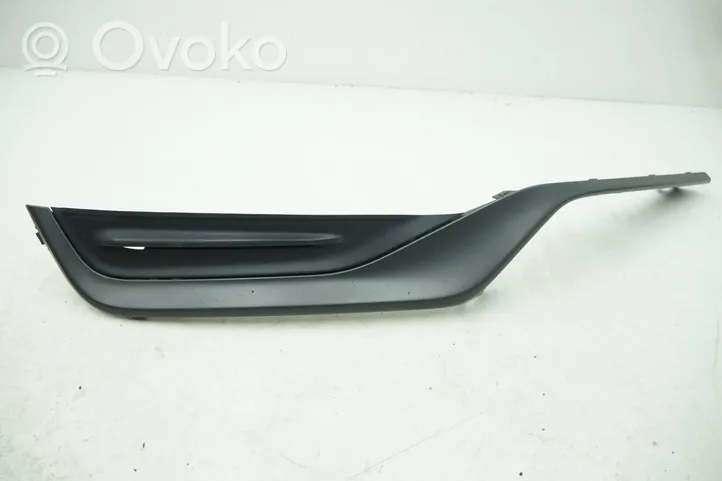 Volvo S60 Etupuskurin alempi jäähdytinsäleikkö 31353655