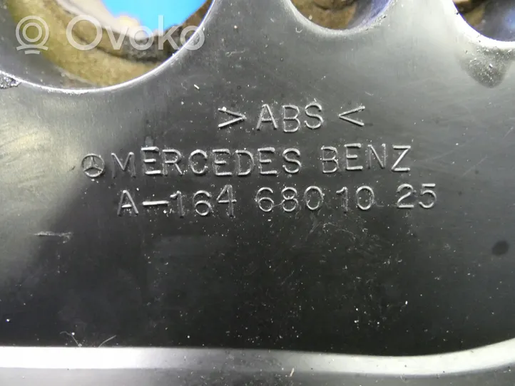 Mercedes-Benz ML W164 Autre pièce du moteur A1646801025