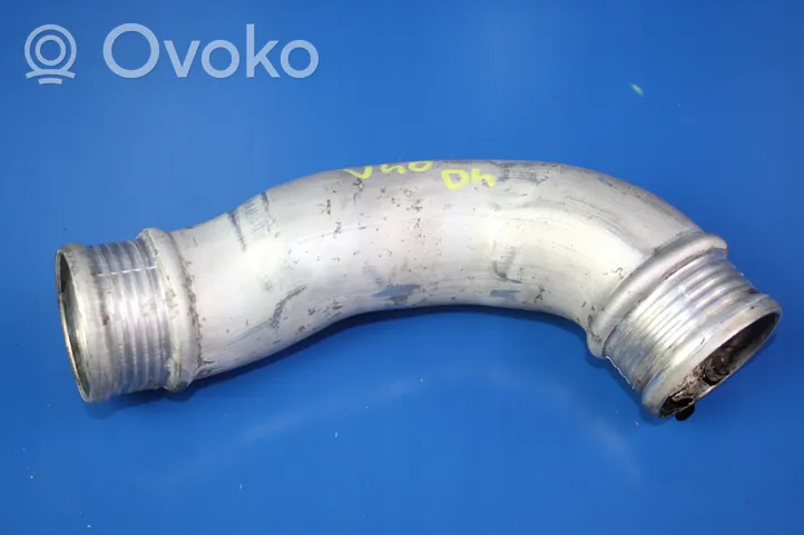 Volvo V40 Tube d'admission de tuyau de refroidisseur intermédiaire 