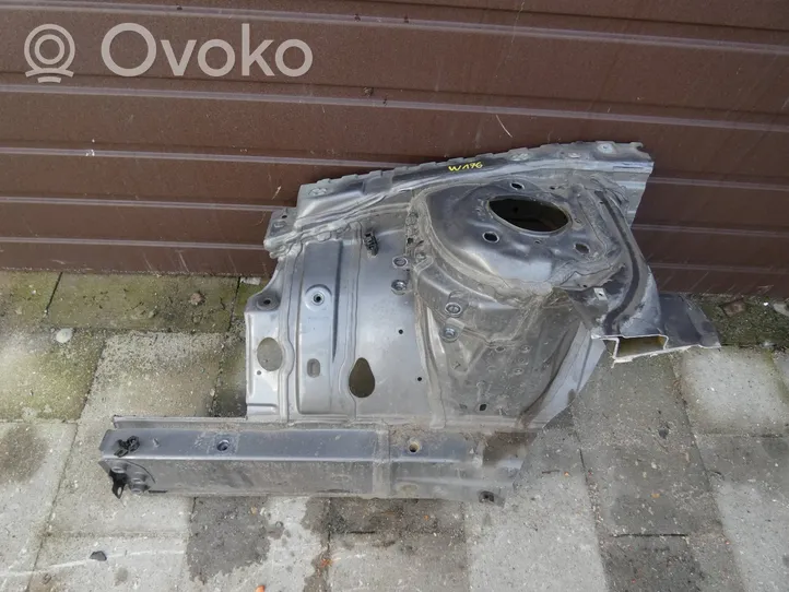 Mercedes-Benz A W176 Front side member 0000