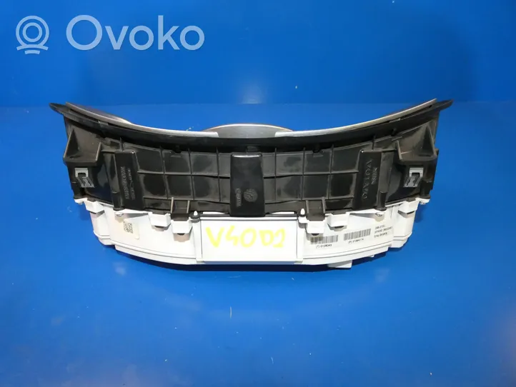 Volvo V40 Tachimetro (quadro strumenti) 31394174