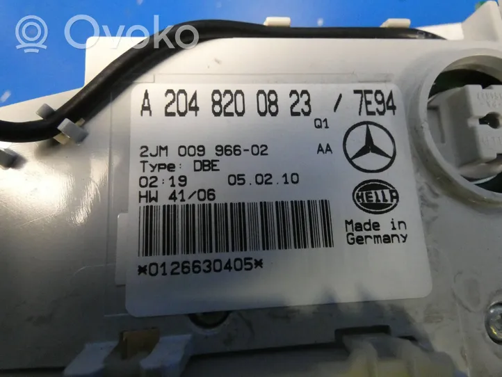 Mercedes-Benz C W204 Światło fotela przedniego A2048200823