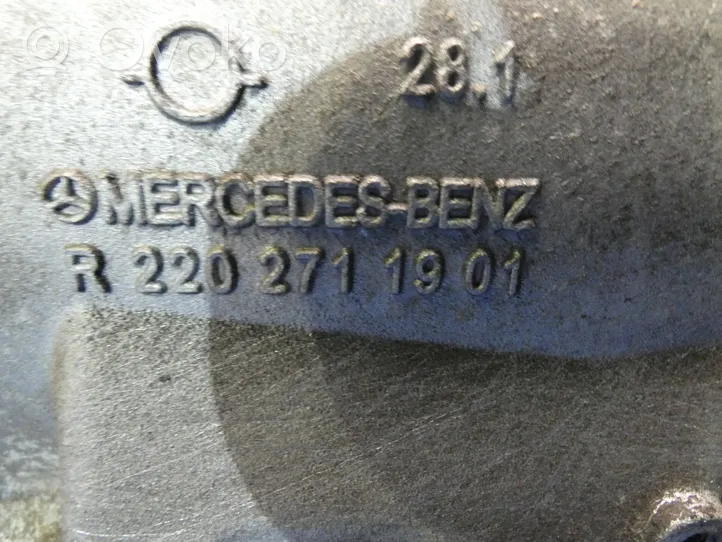 Mercedes-Benz CLC CL203 Автоматическая коробка передач A2032704400