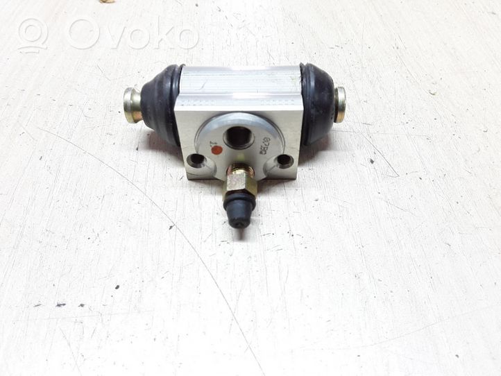 Mercedes-Benz A W169 Master brake cylinder A1684200318