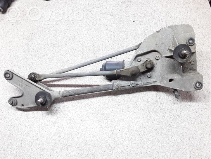 Nissan X-Trail T30 Front wiper linkage and motor 462432228