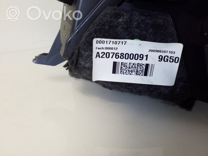 Mercedes-Benz E C207 W207 Schowek deski rozdzielczej A2076800091