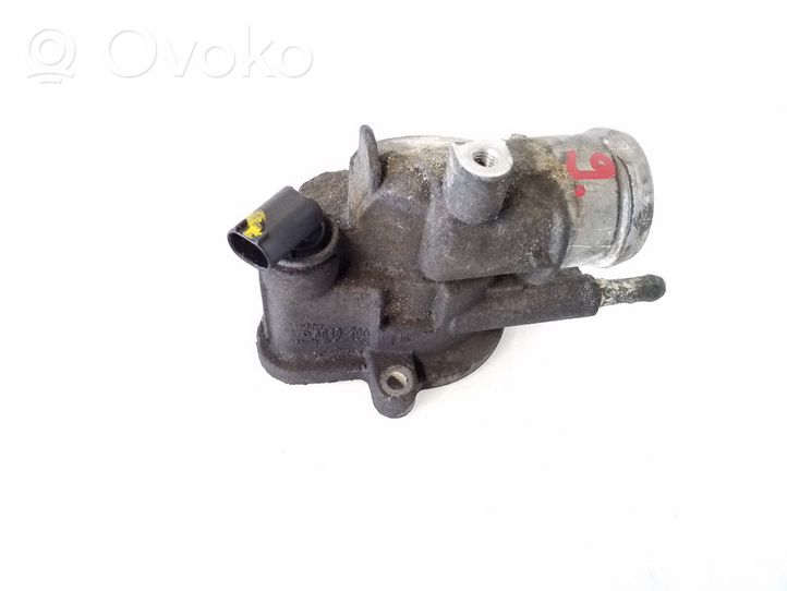 Mercedes-Benz Vito Viano W639 Termostaatin kotelo A64620015