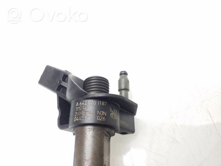 Mercedes-Benz C W204 Injecteur de carburant A6420701187