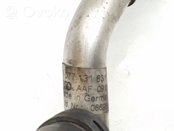 Volkswagen Touareg I Tuyau de raccordement solide EGR 077131831F