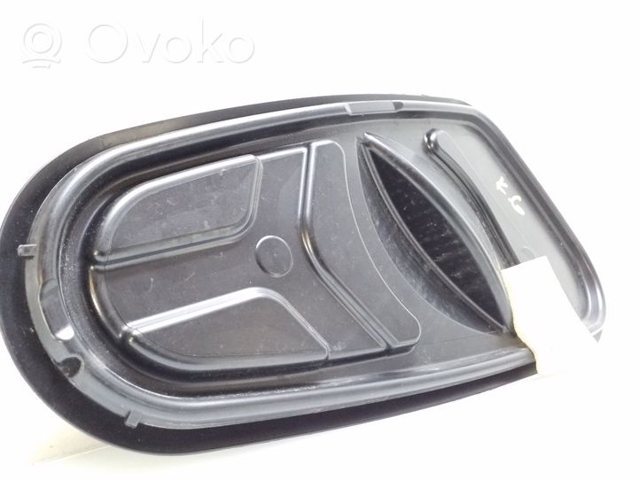 Volkswagen Touran III Other rear door trim element 5TA839915A