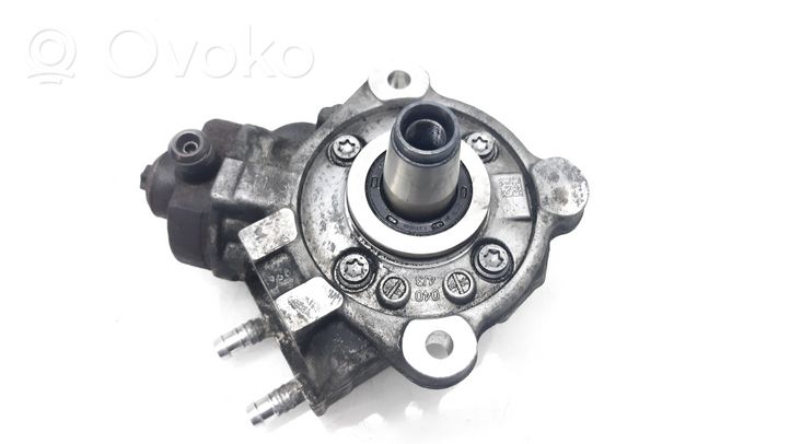 BMW 3 F30 F35 F31 Polttoaineen ruiskutuksen suurpainepumppu 7810696