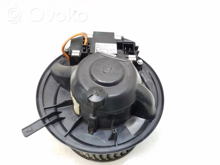 Volkswagen Golf V Ventola riscaldamento/ventilatore abitacolo 35987694C