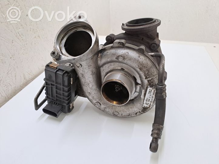 BMW 5 E60 E61 Turboahdin 75835119