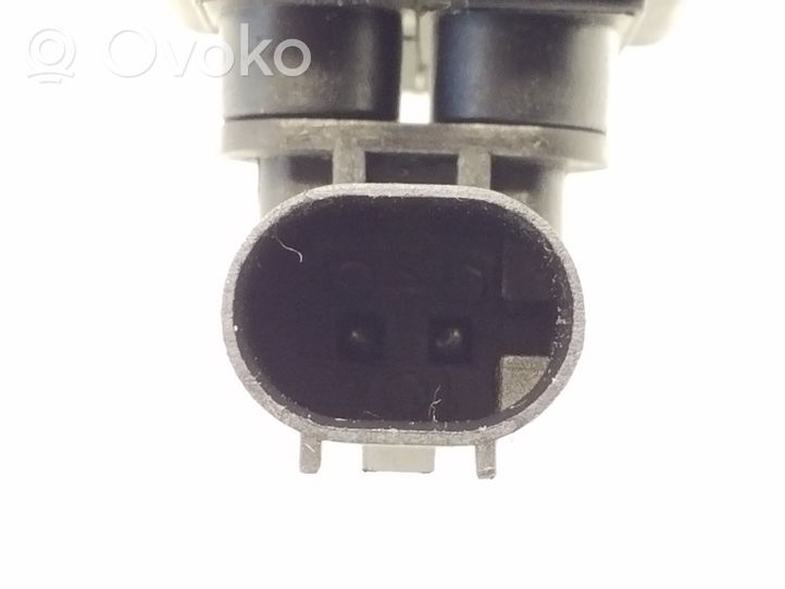 BMW 3 F30 F35 F31 Motorino del tappo del serbatoio del carburante 17337010