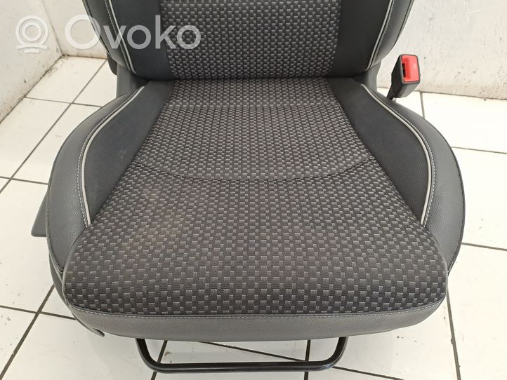 KIA Ceed Juego del asiento 3453475