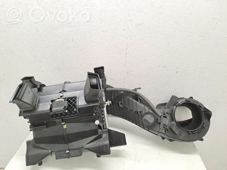 Volkswagen Crafter Scatola climatizzatore riscaldamento abitacolo assemblata A9068600160KZ