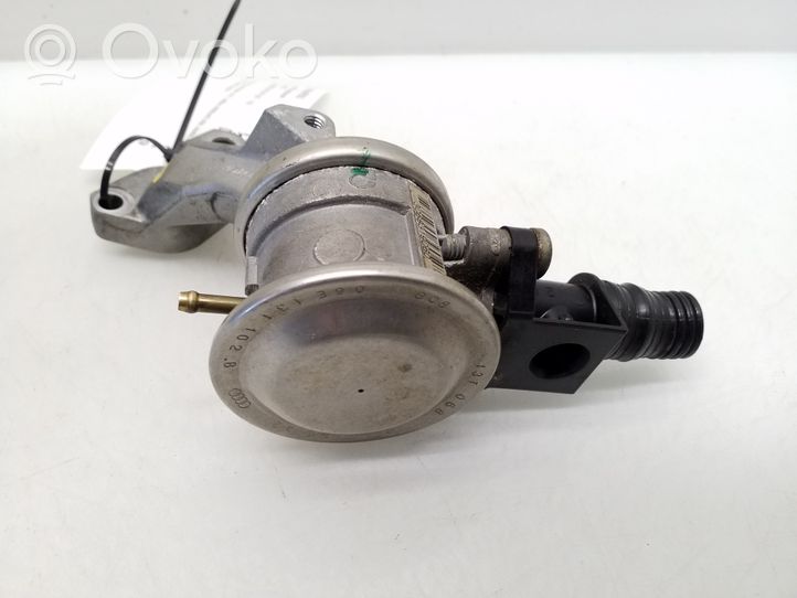 Audi A5 8T 8F Soupape vanne EGR 06E131102B