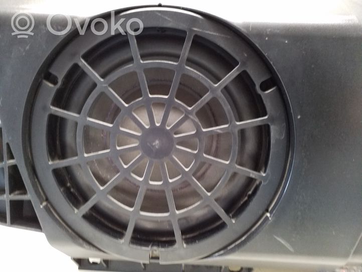 Mercedes-Benz E W211 Altavoz subwoofer A2118202902