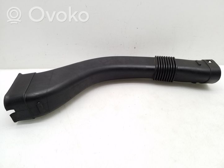 BMW 6 F12 F13 Oro paėmimo kanalo detalė (-ės) 13717624031