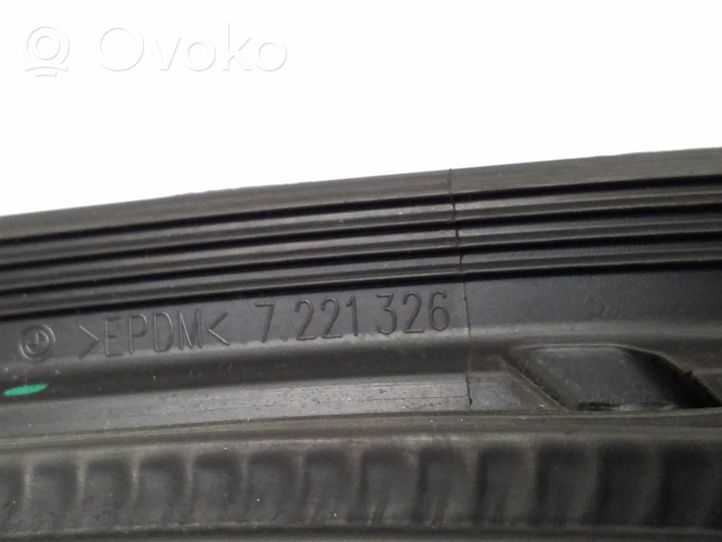 BMW 6 F12 F13 Etuoven kumitiiviste (kiinni ovessa) 7221326