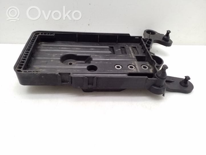 Audi A3 S3 A3 Sportback 8P Battery tray 