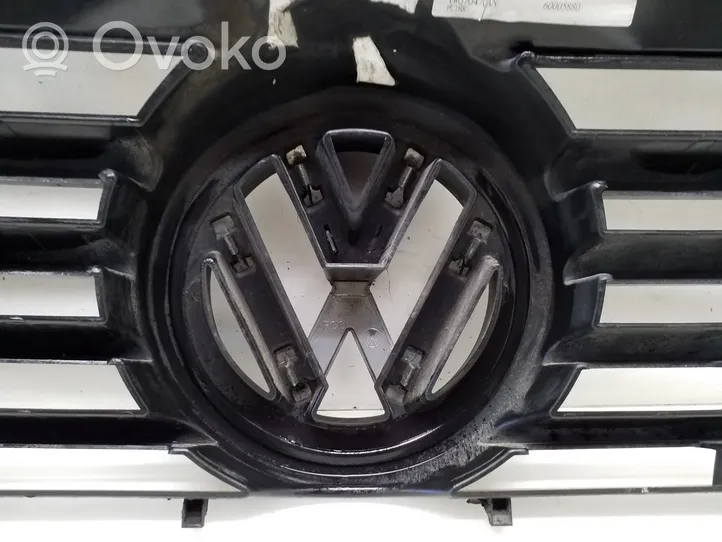 Volkswagen Transporter - Caravelle T5 Grille de calandre avant 0704701