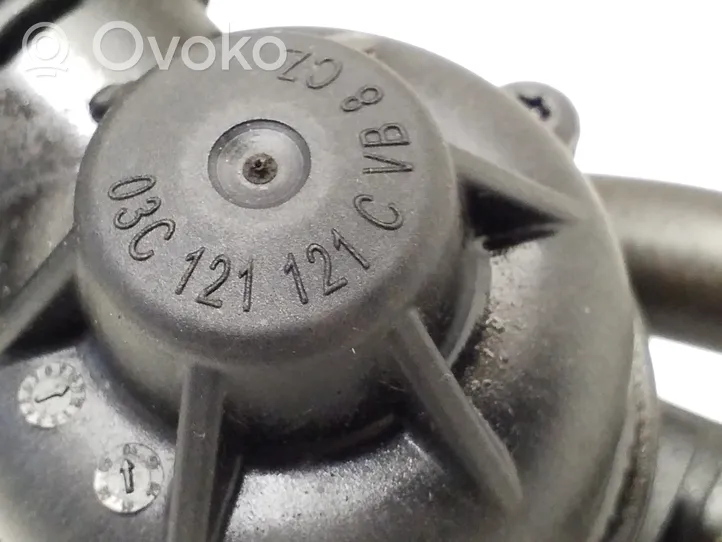 Volkswagen PASSAT B6 Tuyau de liquide de refroidissement moteur 3C0121156J