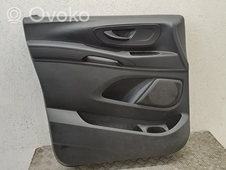 Mercedes-Benz Vito Viano W447 Rivestimento del pannello della portiera anteriore A4477271778