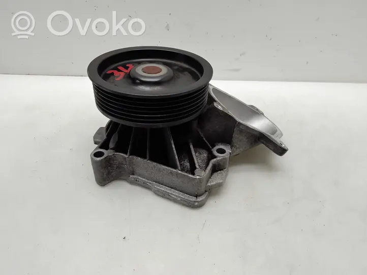 BMW X5 E70 Water pump 7790045