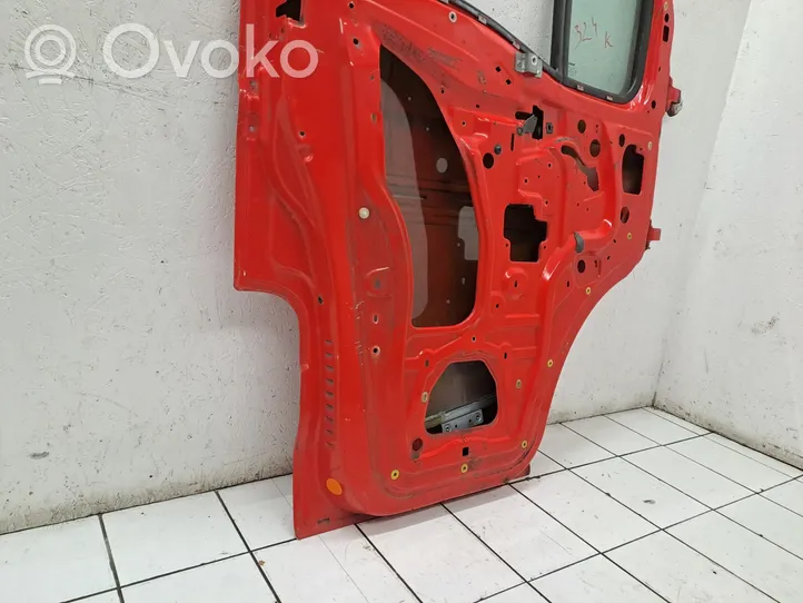 Iveco Daily 35.8 - 9 Priekinės durys (dvidurio) 