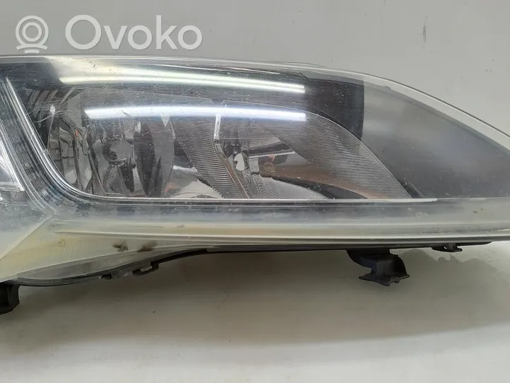 Peugeot Boxer Lampa przednia 1375098080