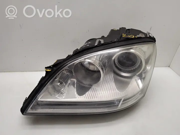 Mercedes-Benz ML W164 Lampa przednia 263347