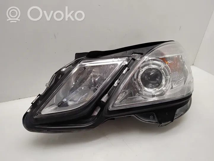 Mercedes-Benz E W212 Lampa przednia A2128208161