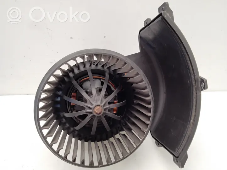 Volkswagen Transporter - Caravelle T5 Heater fan/blower 7H1819021B