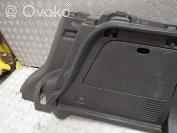 Opel Mokka Dolny panel schowka koła zapasowego 95190815