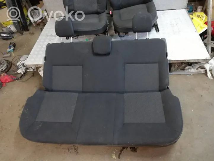 Dacia Duster Seat set 