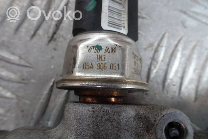 Audi A6 Allroad C7 Tuyau de conduite principale de carburant 05A906051