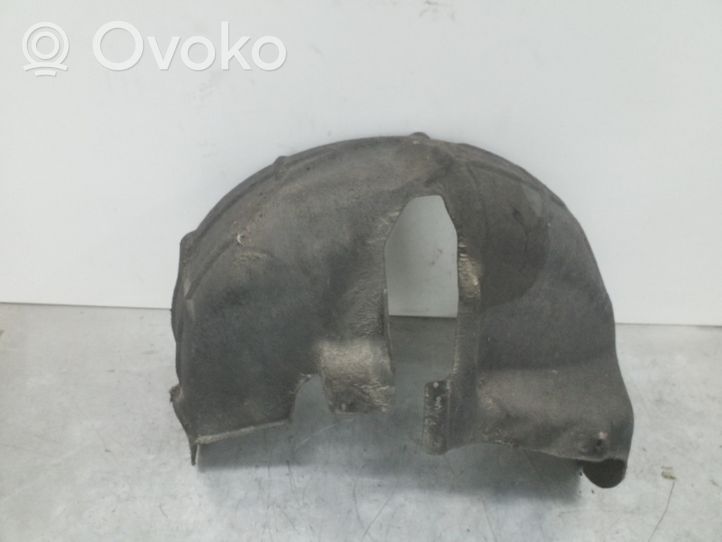 Volkswagen PASSAT B7 Rivestimento paraspruzzi parafango posteriore 3AA810972